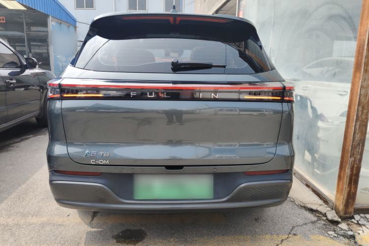 Used Chery Fengyun T8 2025 1.5T 130km Deluxe Version 5 Seats Rear