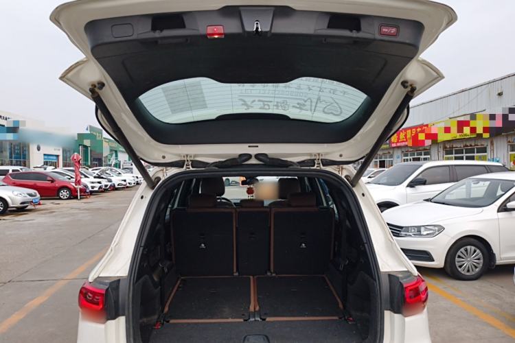 Used Mercedes-Benz GLB 2022 Updated GLB 200 Fashion Edition Trunk