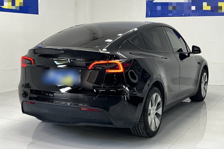 Used Tesla Model Y 2022 Rear-Wheel-Drive Version