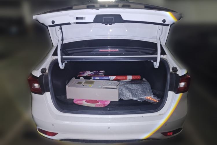 Used Roewe i5 2020 1.5L Automatic 4G Connect Luxury Flagship Edition
