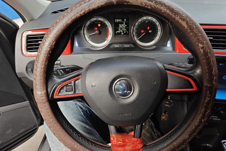 Used Skoda Rapid 2018 1.6L Automatic Comfort Edition
