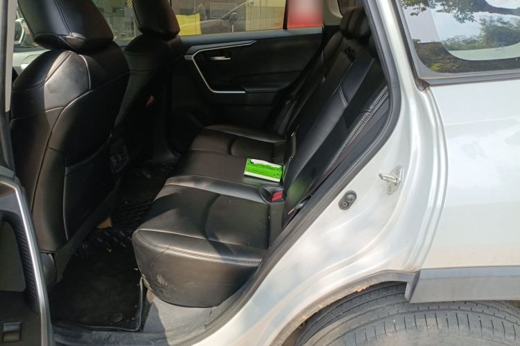 Used Toyota RAV4 2020 2.0L CVT Two-Wheel Drive Fashion Edition