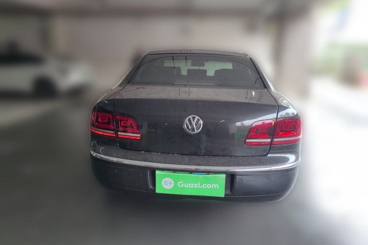 Used Volkswagen Phaeton 2012 3.0L Business Edition Rear