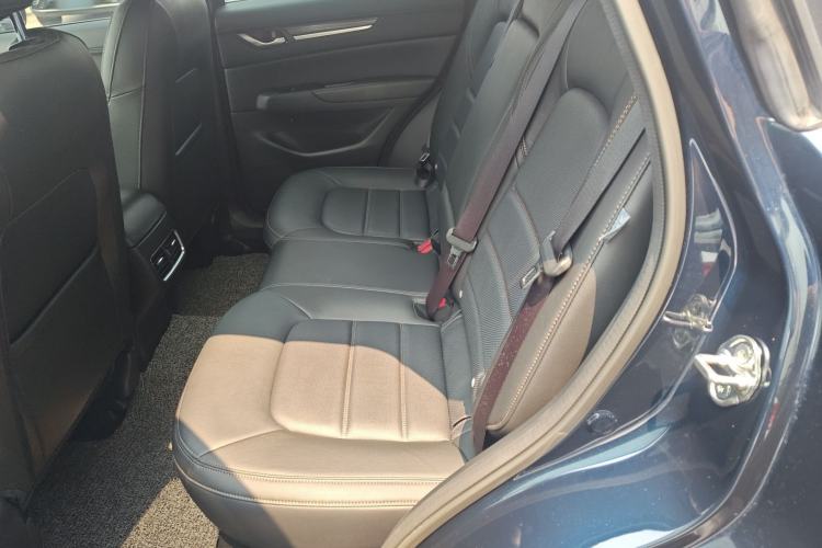 Used Mazda CX-5 2022 2.0L Automatic Two-Wheel Drive Zhiya Version Left Rear Seat