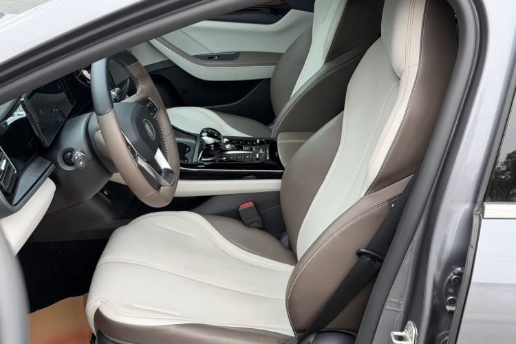 Used BYD Qin PLUS 2024 HONOR Edition DM-i 55KM Leading Model