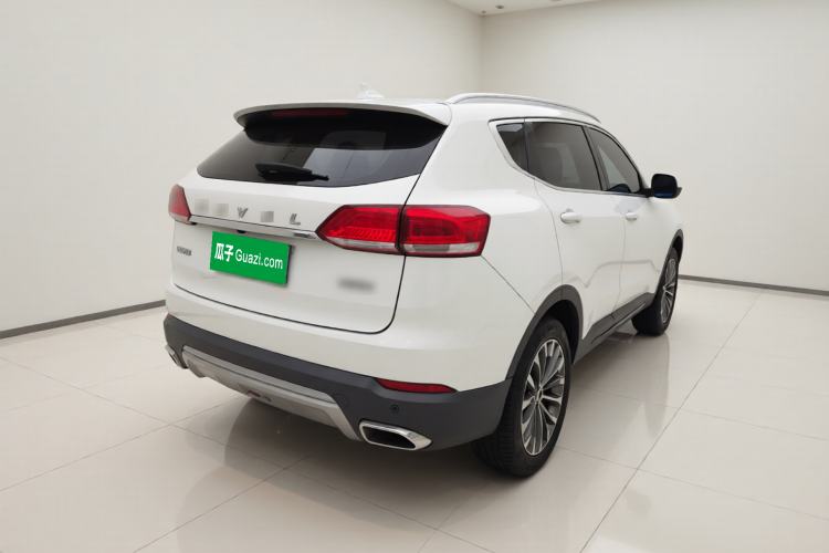 Used Haval H6 2017 Blue Label 1.5T Automatic Two-Wheel Drive ZhiShang Model Exterior 5