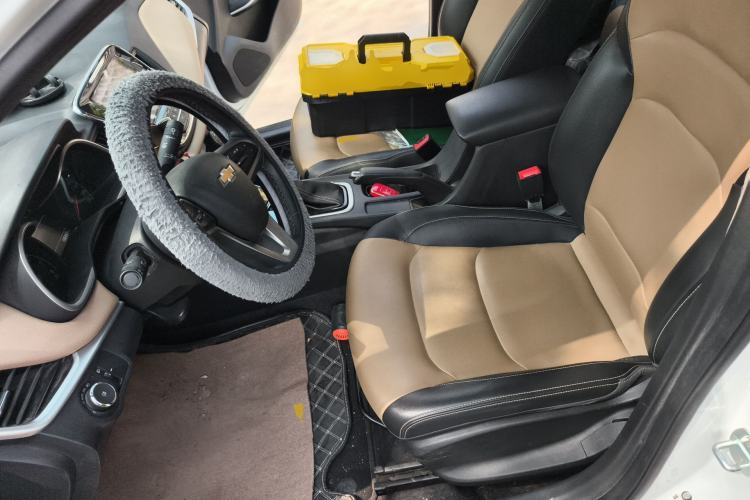 Used Chevrolet Monza 2020 320 Automatic Enjoyment Edition Left Front Seat