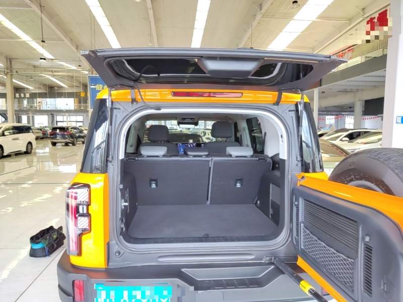 Used BAIC Off-Road BJ40 2024 2.0T All-New Urban Hunter Edition Ultimate Version — 18