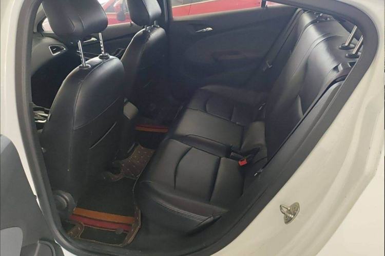 Used Chevrolet Cruze 2018 320 Automatic Pioneer Sunroof Edition