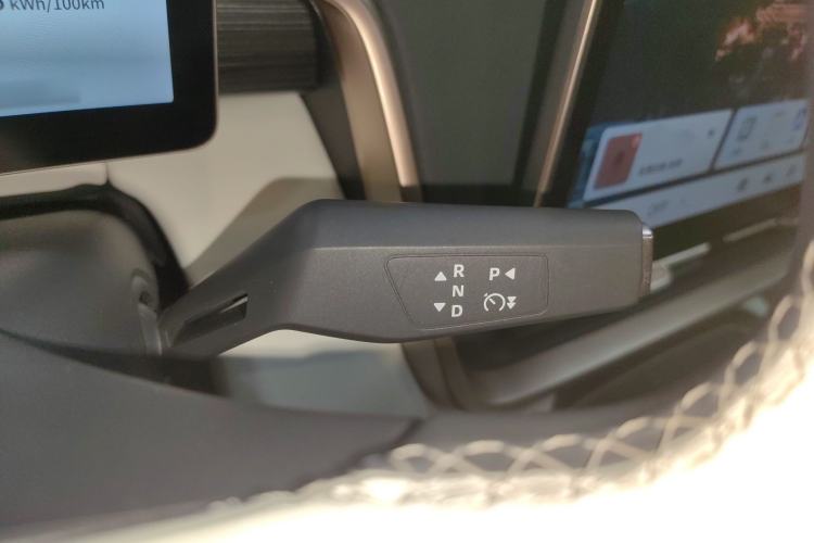 Used Dongfeng eπ eπ008 2024 636Max All-Electric Version 6 Seats