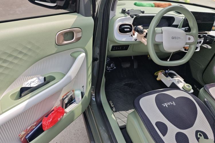 Used Geely Galaxy Panda 2025 210km Panda Rider Driver Seat