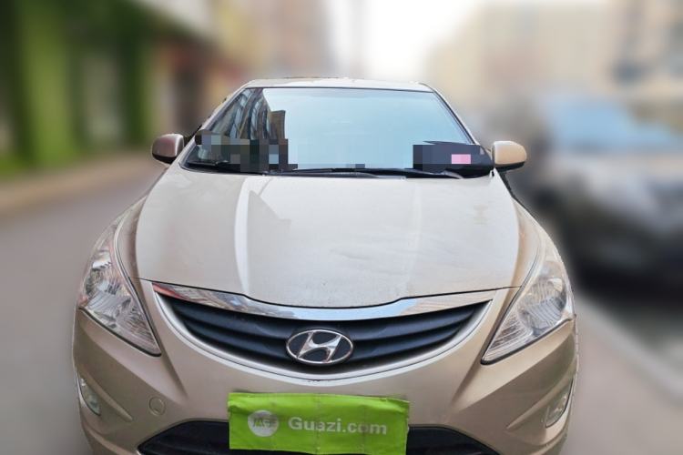 Used Hyundai Verna (older generation) 2010 Sedan 1.4L Manual Comfort GS Front