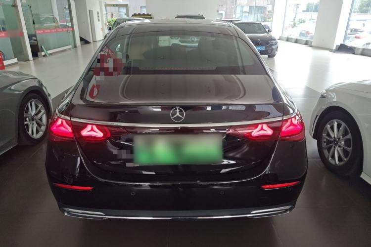 Used Mercedes-Benz E-Class New Energy 2024 E 350 e L Plug-in Hybrid Sedan Rear