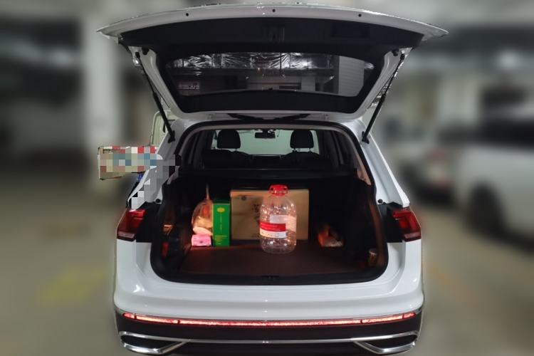 Used Volkswagen Tiguan L 2023 280TSI Automatic Two-Wheel Drive Trendy Innovation Limited Edition Trunk