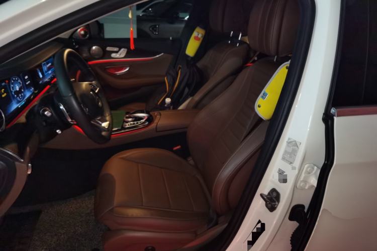 Used Mercedes-Benz E-Class 2016 E 300 L Sporty and Stylish Model
