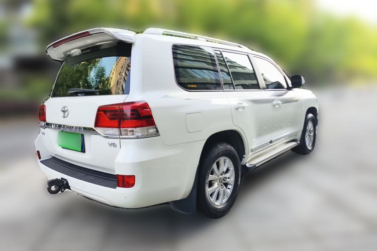 Used Toyota Land Cruiser 