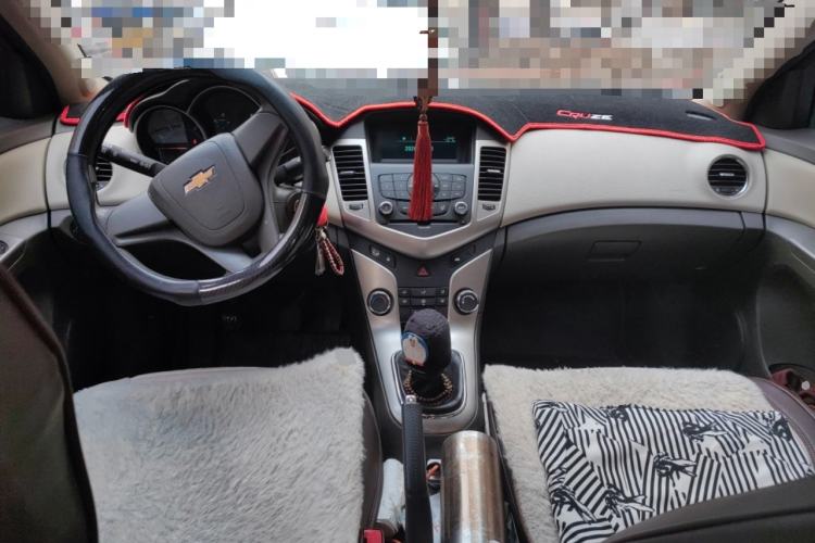 Used Chevrolet Cruze 2015 1.5L Classic SL MT
