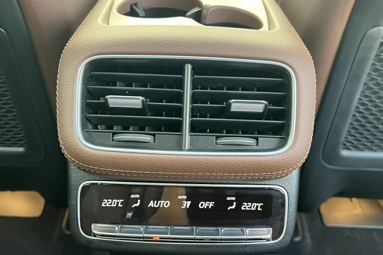 Used Mercedes-Benz GLE 2024 GLE 450 4MATIC Stylish Model
