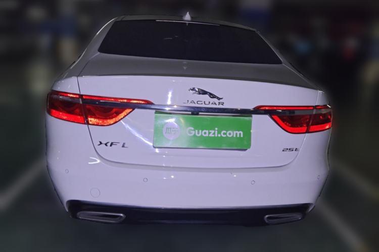 Used Jaguar XFL 2019 XFL 2.0T 250 PS Two-Wheel-Drive Luxury Edition