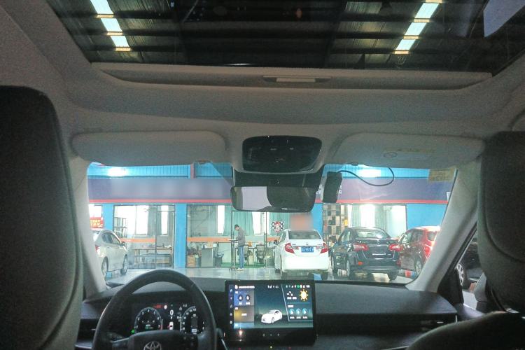 Used Toyota Camry 2024 Dual-Engine 2.5HG Prestige Edition
