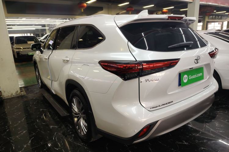 Used Toyota Highlander 2024 2.5L Smart e-Power Dual-Motor All-Wheel-Drive Supreme Edition – 7 Seats Exterior 2