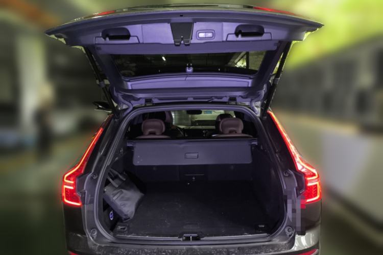 Used Volvo XC60 2022 B5 4x4 Smart Luxury Edition