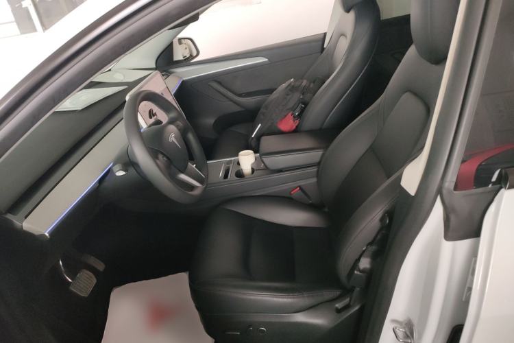 Used Tesla Model Y 2023 Rear-Wheel-Drive Version