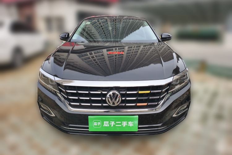 Used Volkswagen Passat 2020 330TSI Luxury Edition China VI
