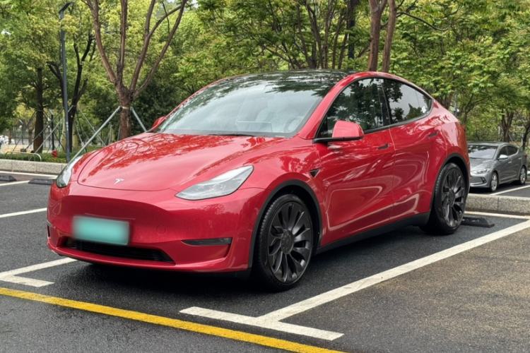 Used Tesla Model Y 2023 High-Performance All-Wheel-Drive Version