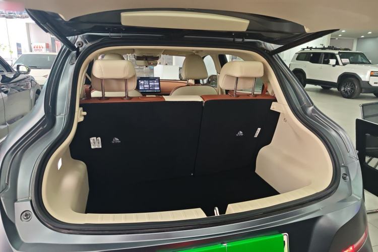 Used ORA Good Cat 2025 Model, 430 km Prestige Version
