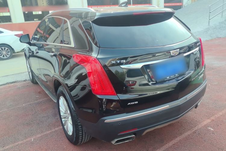 Used Cadillac XT5 2018 28E Four-Wheel Drive Tech Version