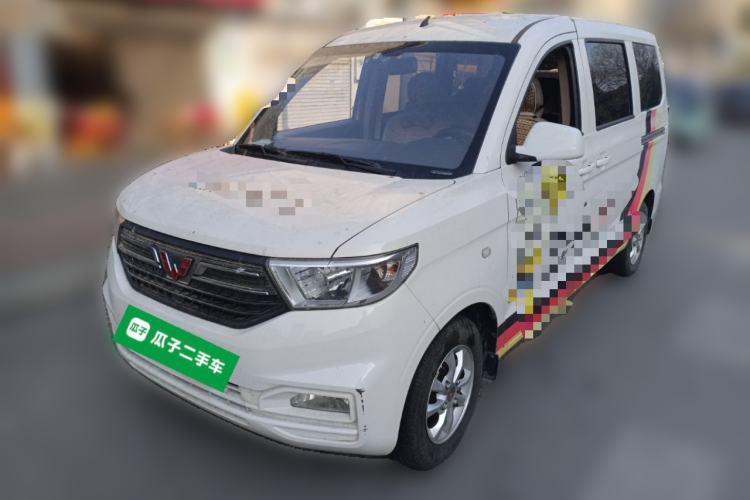 Used Wuling Hongguang V 2021 1.5L Enjoyment Edition LAR