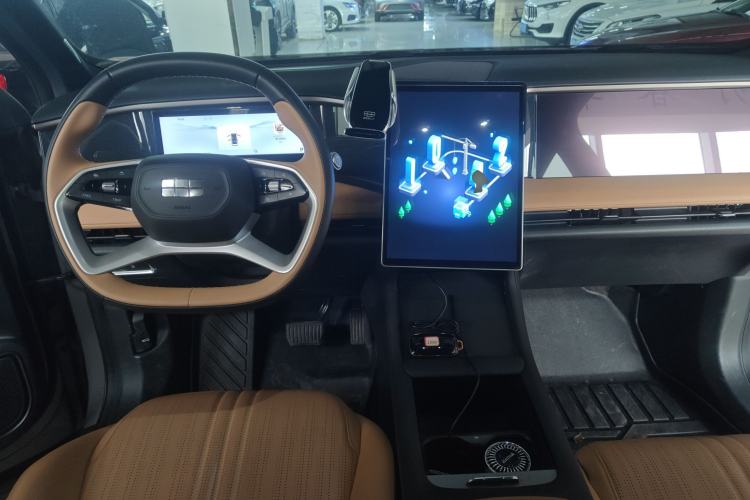 Used Geely Galaxy L7 2024 1.5T 115 km PLUS Dragon Edition
