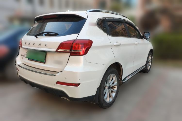 Used Haval H2 2017 Red-Label 1.5T Manual Two-Wheel Drive Luxury Model