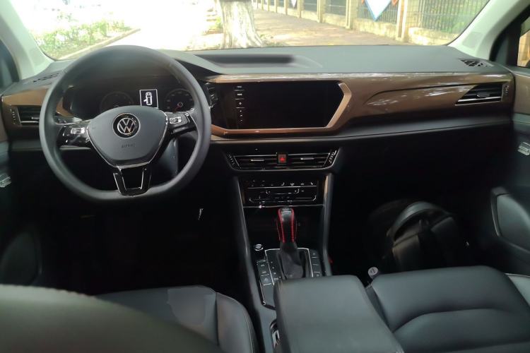 Used Volkswagen Tharu 2021 330TSI All-Wheel Drive Luxury PLUS Version
