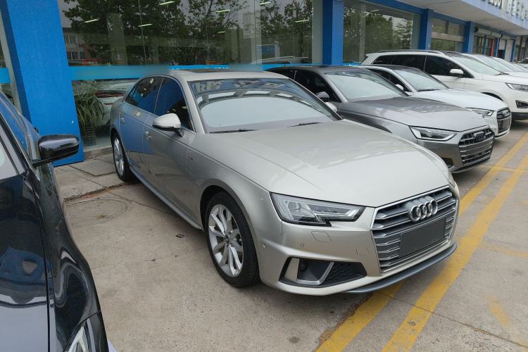 Used Audi A4L 2019 40 TFSI Fashion Version China V