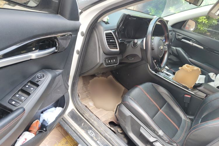 Used Kia KX3 2020 1.5L CVT Trend Edition
