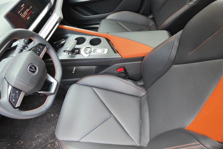 Used CHANGAN UNI-V iDD 2023 Zhidian iDD 1.5T 113km Smart & Fun Version (Rapid Edition)