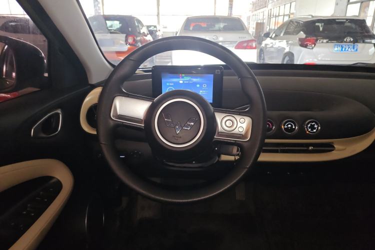 Used Wuling Bingo 2023 203km Light Edition
