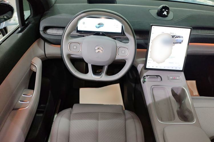 Used Nio EC6 2024 75 kWh