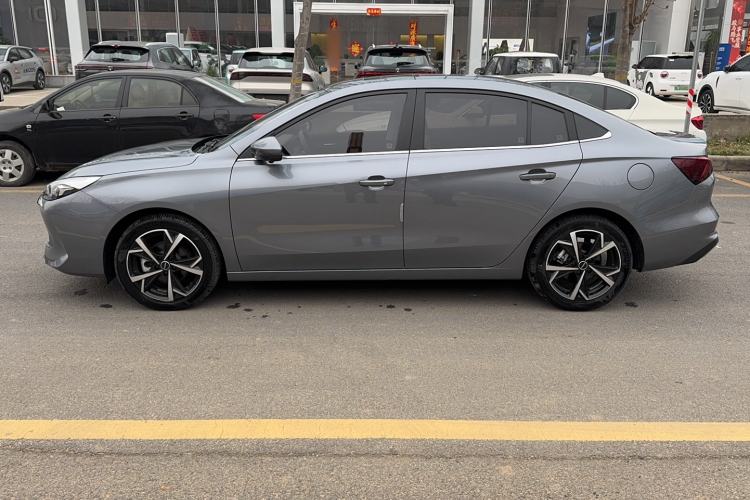 Used Roewe i5 2023 1.5L CVT Luxury Edition