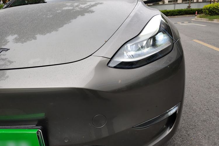 Used Tesla Model Y 2021 Long-Range All-Wheel-Drive Version