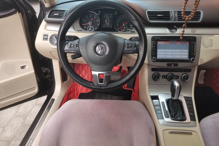 Used Volkswagen Magotan 2013 1.8TSI Luxury Model Steering Wheel