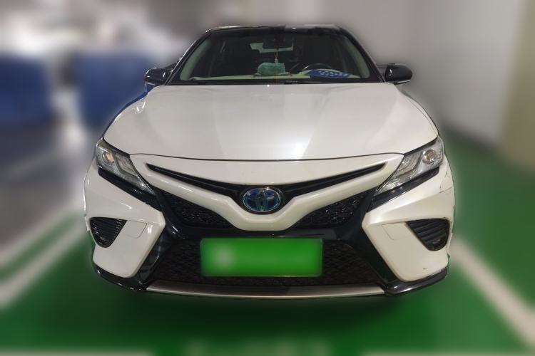 Used Toyota Camry 2019 Dual-Engine 2.5HS FENGSHANG Edition China VI Standard