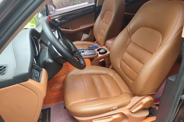 Used Zotye SR9 2017 2.0T Automatic Ultimate Light Edition
