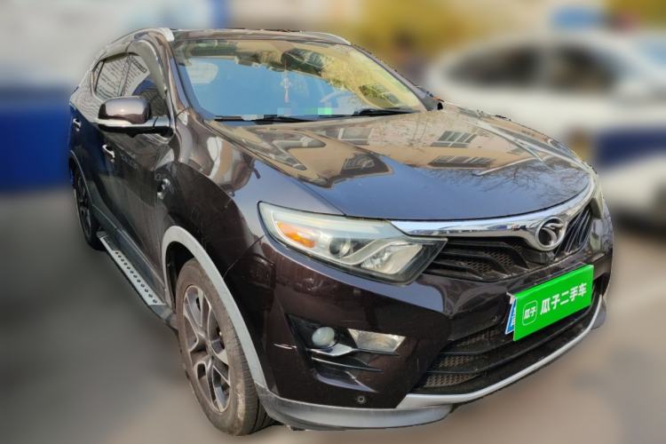 Used Soueast DX7 2017 1.5T Automatic White Rider Trim Front Right 45 Deg