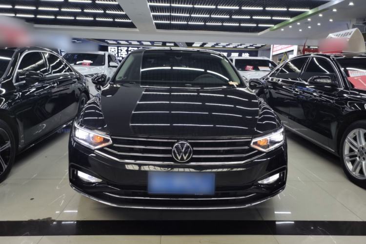 Used Volkswagen Magotan 2020 330TSI DSG Luxury Edition Front