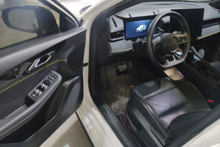 Used Lynk & Co 03 2025 1.5TD DCT Champion Edition Pro
