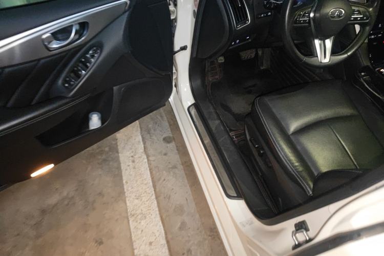 Used Infiniti Q50L 2018 2.0T Enjoyment Version China V Standard