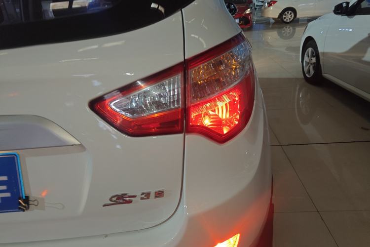 Used Changan CS35 2016 1.6L Automatic Luxury Model China V Standard